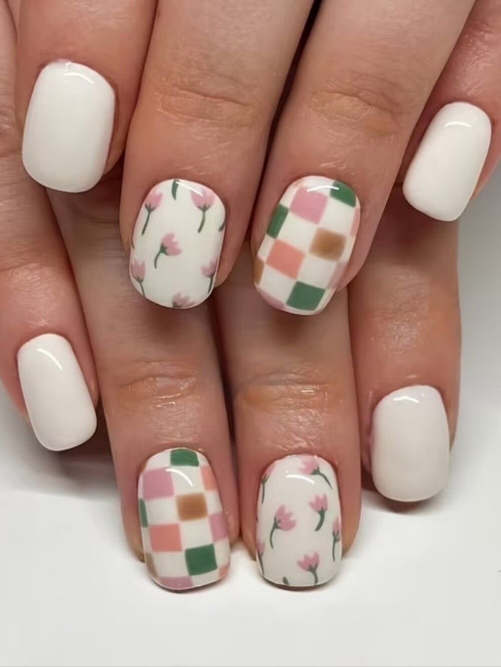 White Press-On Nails with Pink Florals & Checker Accent